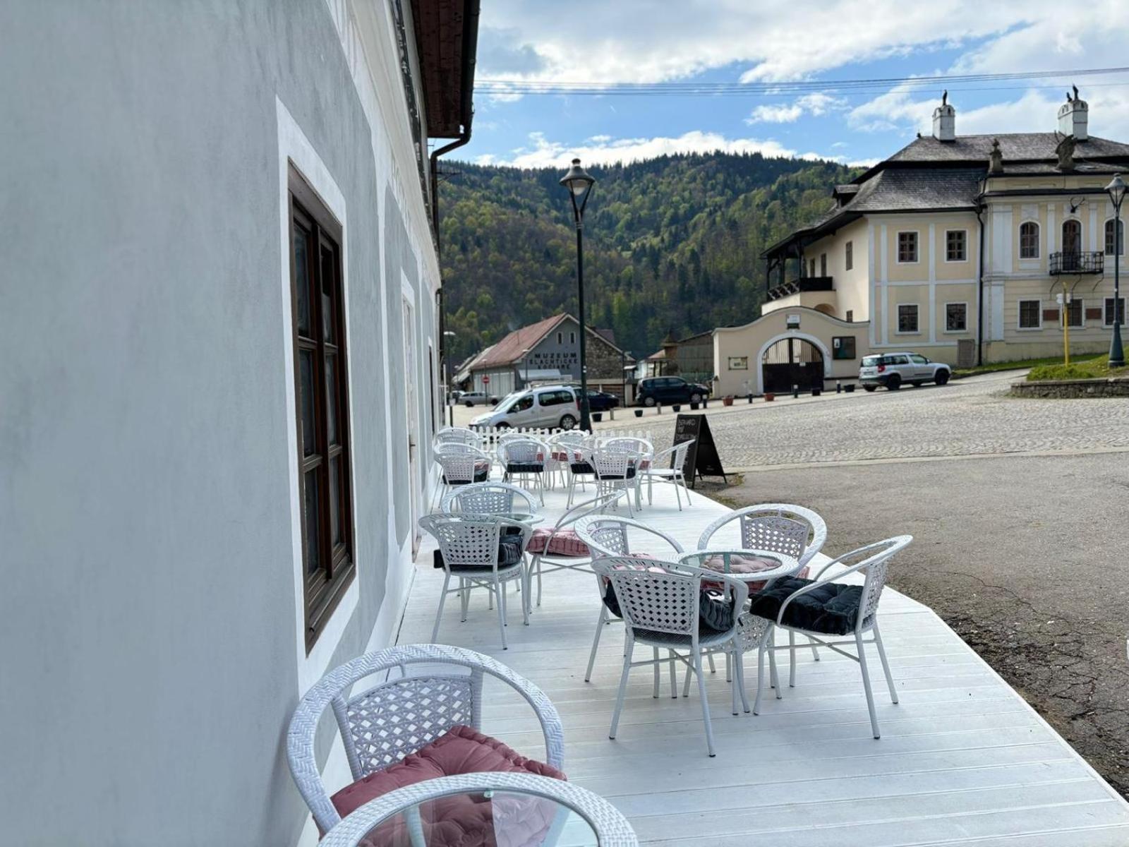 Boutique Hotel Posta Rl Oravsky Podzamok Εξωτερικό φωτογραφία